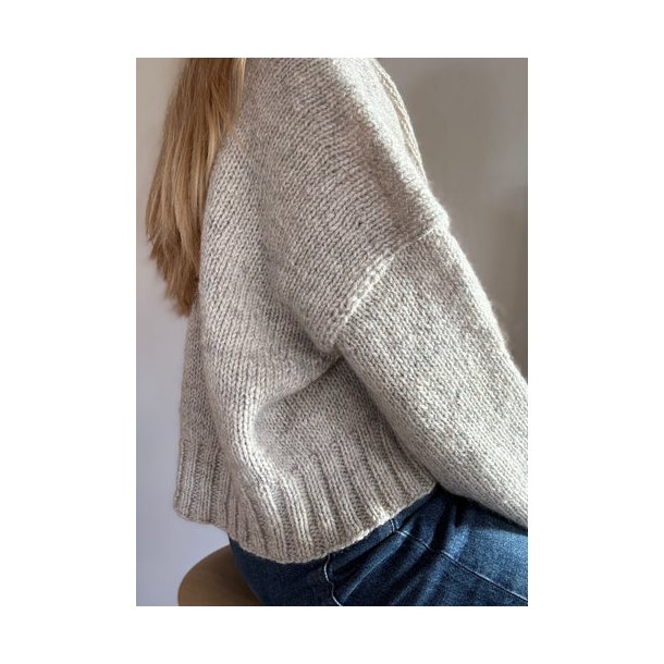 Hana Sweater strikkekit fra Aegyoknit 