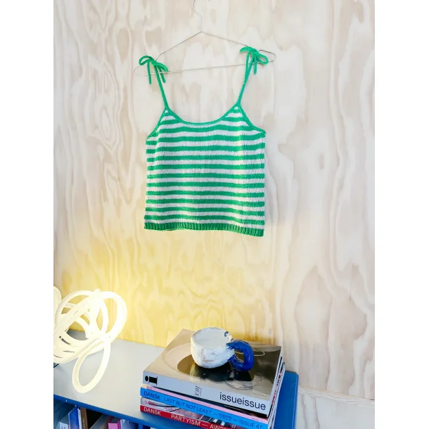 Srine Top - Strikkekit fra Spektakelstrik