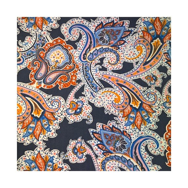 Fast viskose med orientalsk mnster p mrkebl baggrund pr. 0,25 m.