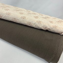 Bomuld/hr med broderi pr 0,25 m.