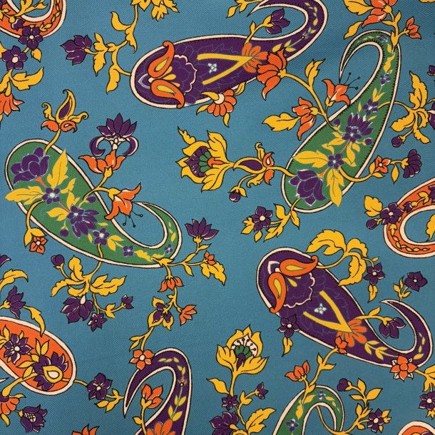 Italiensk silke med turkis baggrund pr 0,25 m.