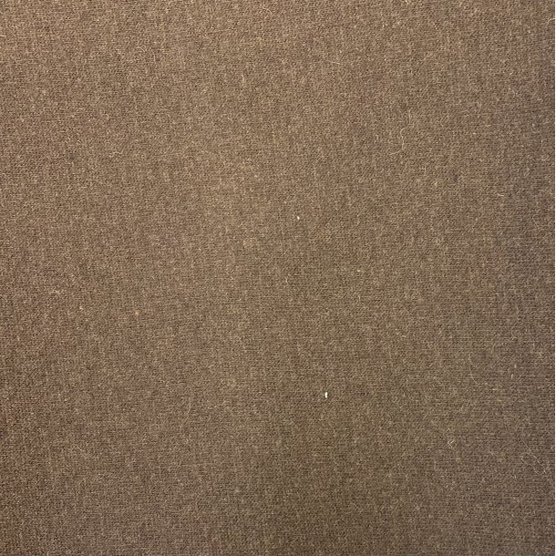 Italiensk Uldstrik i M�rk brun pr. 0,25m 