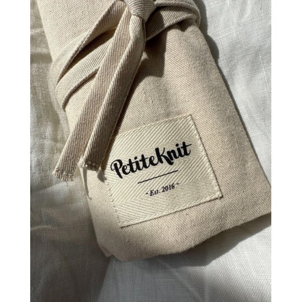 PetiteKnit Knitters Needle Case - Strmpepinde