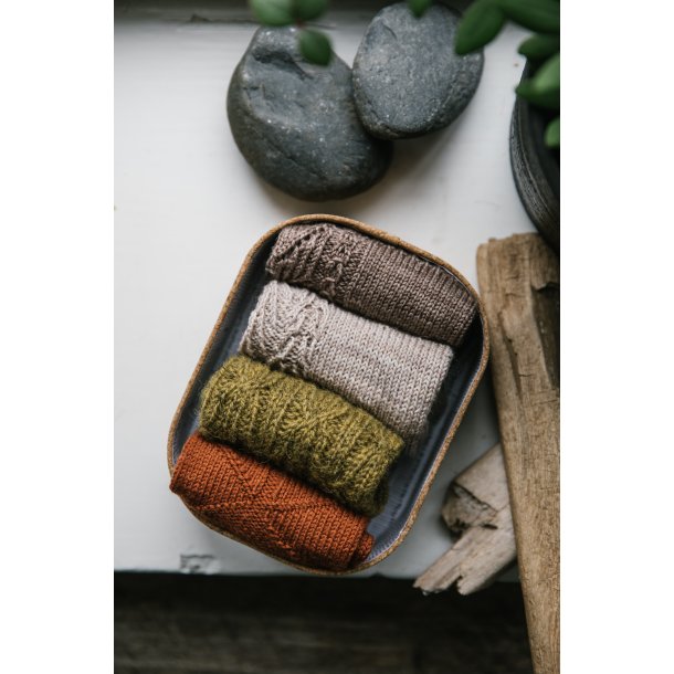 52 uger med strmper - Strikkebog fra Laine