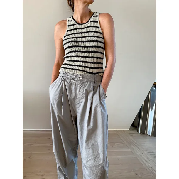 Other Loops - Lined Loop Top