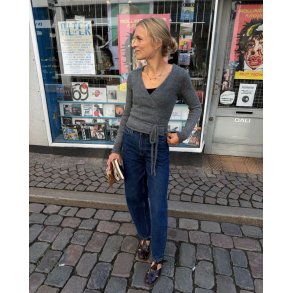 Lucy Wrap i Alpakka f�lgetr�d - Strikkekit fra PetiteKnit