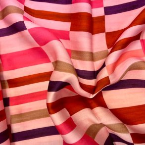 Italiensk viskose i pink nuancer pr. 0,25 m.