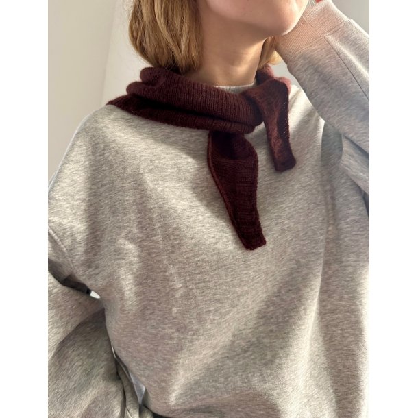 Note Bandana i Sandnes Cashmere - Strikkekit fra Le Knit