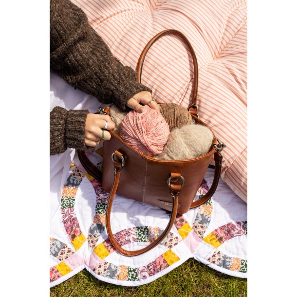 Project 106 - Walnut