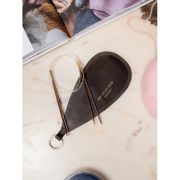 Project 129 - Etui til rundpind - Dark brown