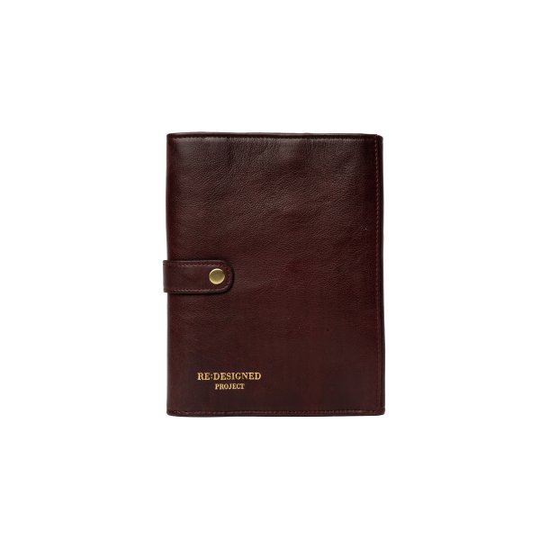 PROJECT 14 - Pindeetui i Dark Cherry