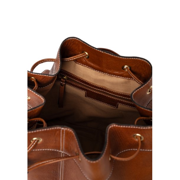 PROJECT 20 - Projekttaske i Walnut 