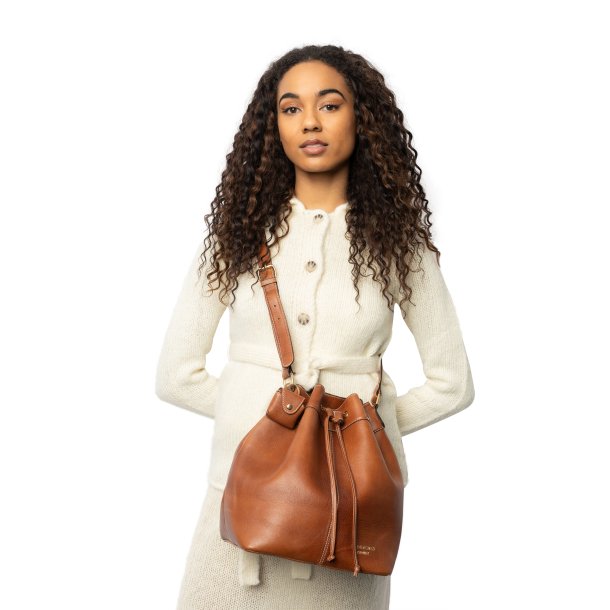 PROJECT 20 - Projekttaske i Walnut 