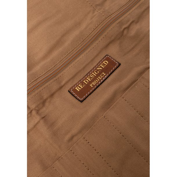 PROJECT 34 - Pindeetui til udskiftelige pinde, Walnut