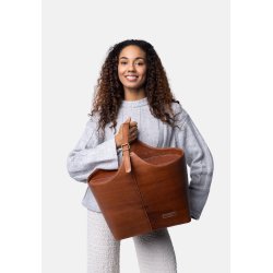 PROJECT 72 - Stor lderspand, Walnut