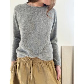 Plain Yoke Cashmere (kort og lang) - Strikkeopskrift fra Le knit