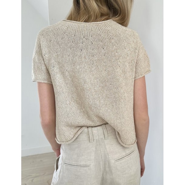 Plain Yoke Tee 20 - Strikkekit fra LeKnit / Lene Holme Samse