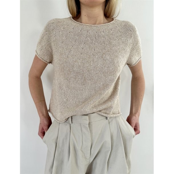 Plain Yoke Tee 20 - Strikkekit fra LeKnit / Lene Holme Samse