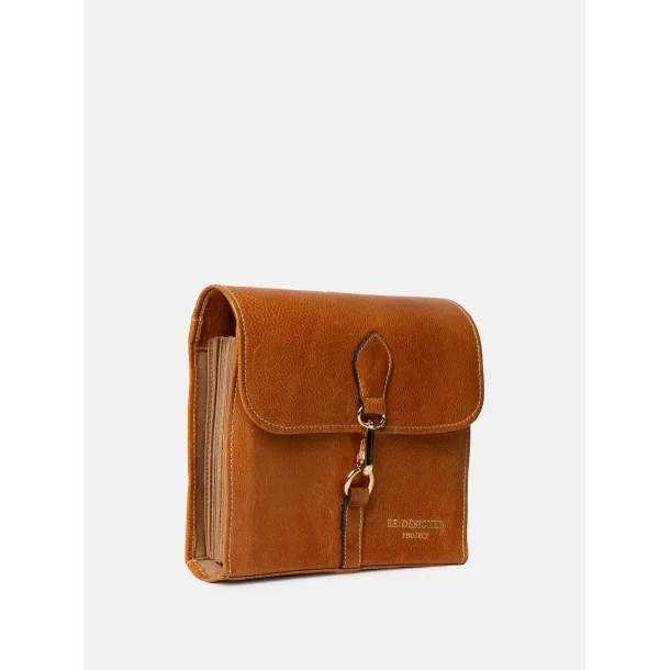 PROJECT 93 - Rundpindeetui Burned Tan/gold