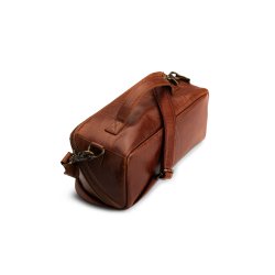 Muud Cleo Crossbody - Rich brown
