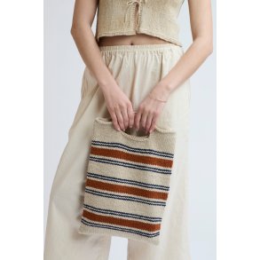 Piazzaveske - Strikkekit fra Rauma.