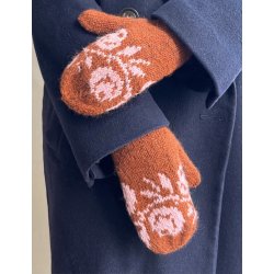 Rosie Mittens -  Strikkekit fra Le Knit LHS82