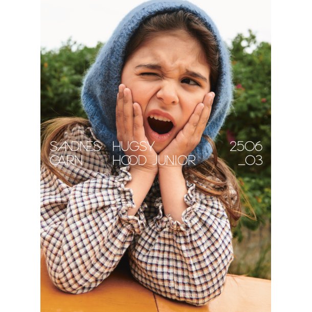 Hugsy Hood Junior 2506_3 - Strikkeopskrift fra Sandnes