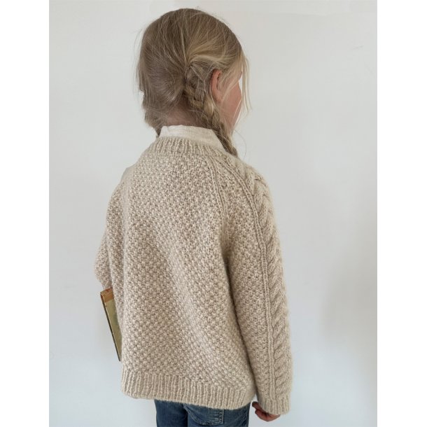 Siri Cardigan Junior - Strikkekit fra Le Knit