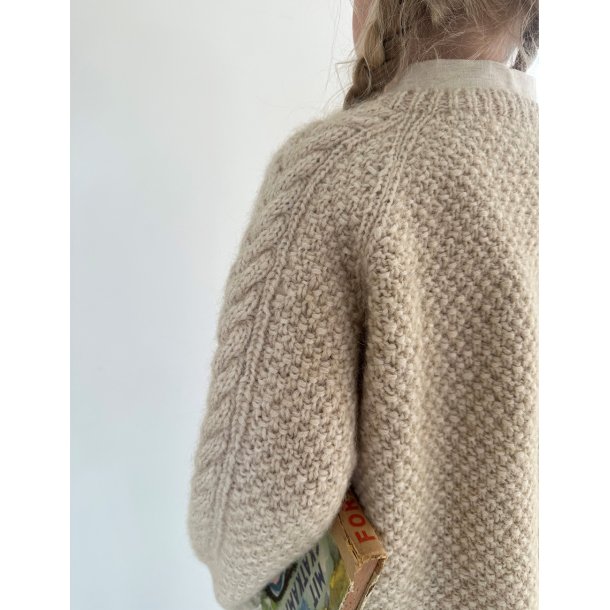 Siri Cardigan Junior - Strikkekit fra Le Knit