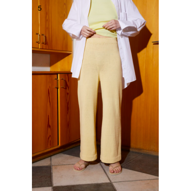 Rauma strikkehfte 430 Petunia Dame 