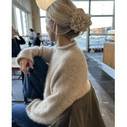 Cloud Sweater strikkekit fra Petiteknit i Woolia og Kid Seta
