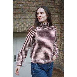 Stripe Overload Turtleneck strikkekit fra SpektakelStrik