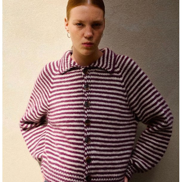 Stripe overload Cardi Vams strikkekit fra SpektakelStrik