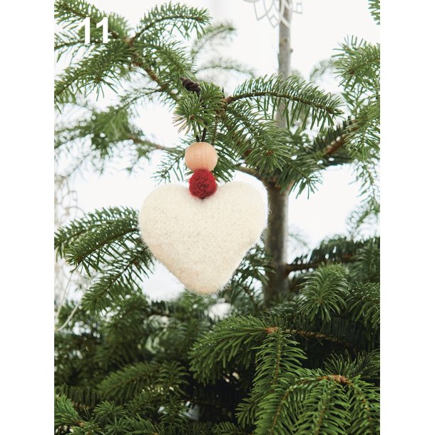 Sandnes strikkehfte TEMA 77 - Jul