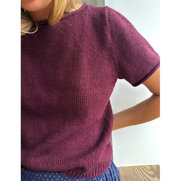 Vega Tee strikkekit fra LeKnit