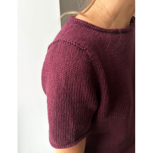 Vega Tee strikkekit fra LeKnit