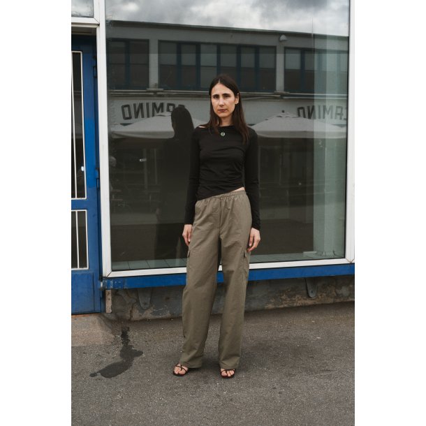 VERSA PANTS - Puff And Pencil