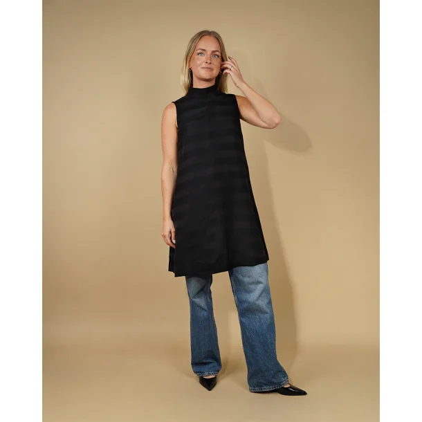 June Dress paper sewing pattern