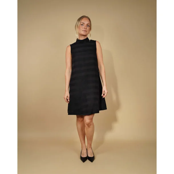 June Dress paper sewing pattern