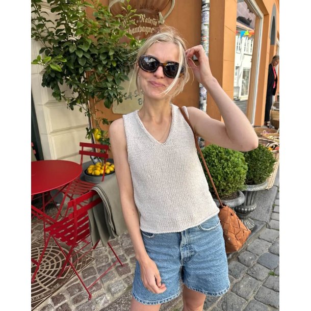 Alice Top - strikkeopskrift fra PetiteKnit