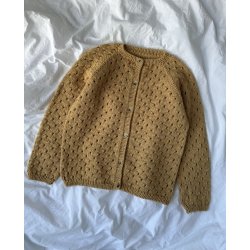 Annas sommercardigan strikkekit fra Petiteknit