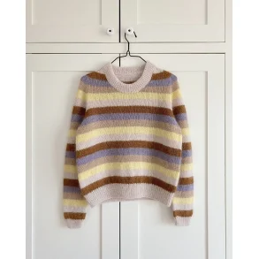 Aros sweater ensfarvet strikkekit fra Petiteknit