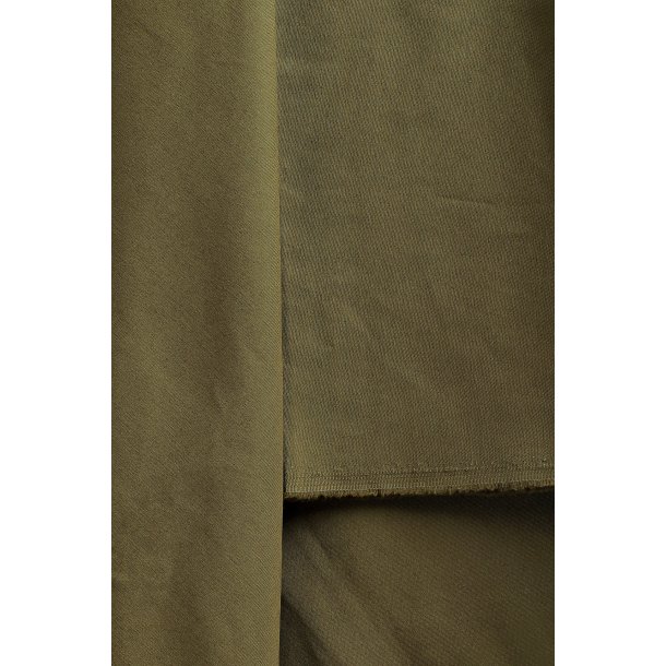 Gabardine Light Noble Green pr 0,25 m. - Atelier Brunette