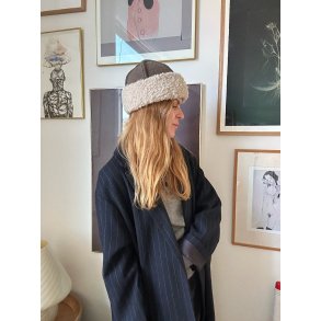 Beanie No. 6 - Strikkekit fra My Favourite Things Knitwear (Eco Cashmere Vintage)