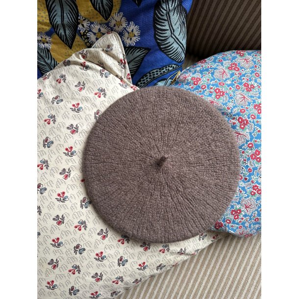 Beret no. 3 - Strikkekit fra My Favourite Things Knitwear