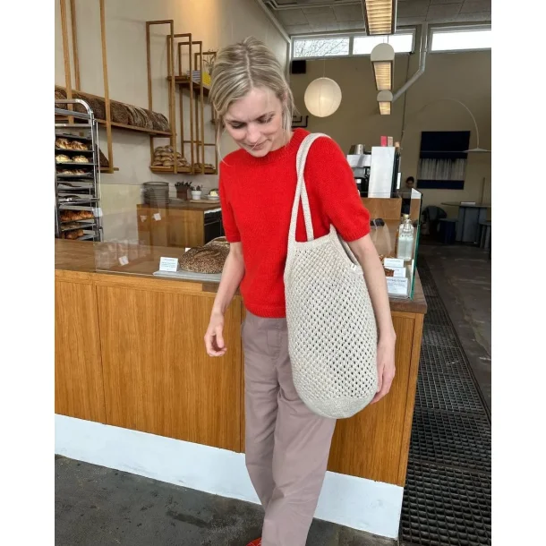 Poppy Tee - strikkekit fra Petiteknit i Cardiff Cashmere 