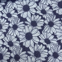 Broderie anglaise i bl med store blomster - pr. 0,25 meter