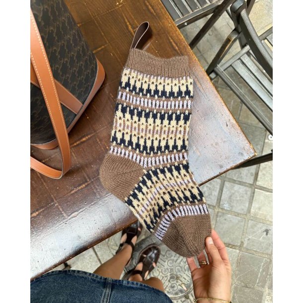 Celeste Julesok - Strikkeopskrift fra PetiteKnit