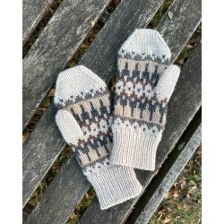 Celeste Vanter - strikkeopskrift fra PetiteKnit 