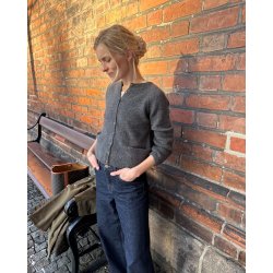 Copenhagen Cardigan - strikkeopskrift fra PetiteKnit